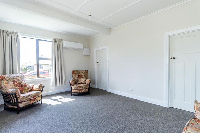 Photo of property in 11 George Street, Waimate, 7924