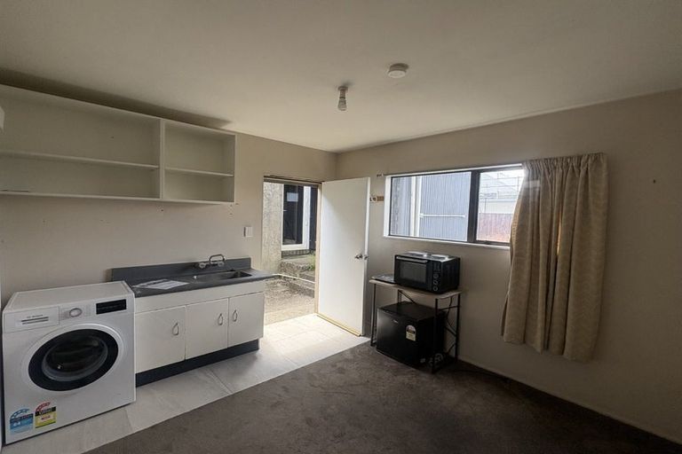 Photo of property in 325a Main South Road, Hornby, Christchurch, 8042