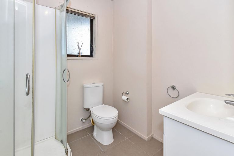 Photo of property in 8 Kaanapali Place, Wattle Downs, Auckland, 2103