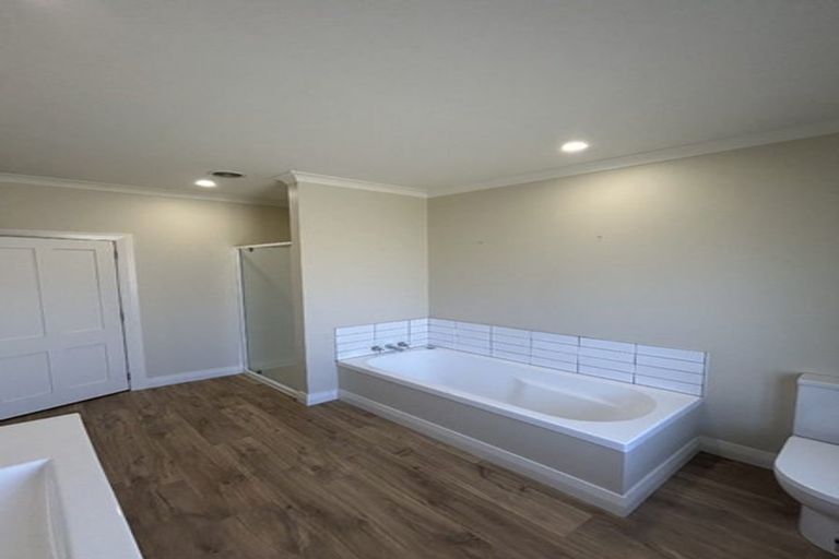 Photo of property in 6 Mckerrow Place, Featherston, 5710