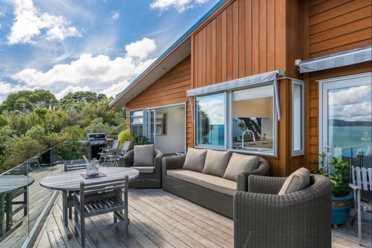 Photo of property in 41 Duncansby Road, Stanmore Bay, Whangaparaoa, 0932