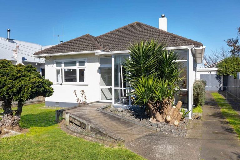 Photo of property in 21a Caius Avenue, Gonville, Whanganui, 4501