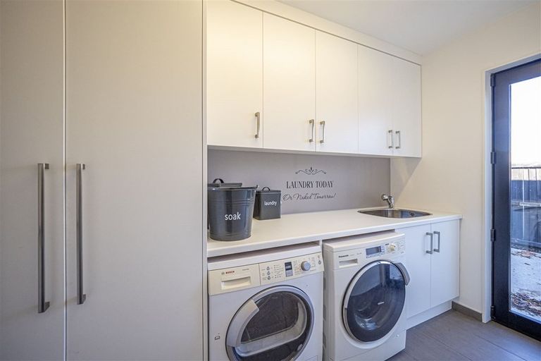 Photo of property in 9 Shona Lane, West Melton, 7618