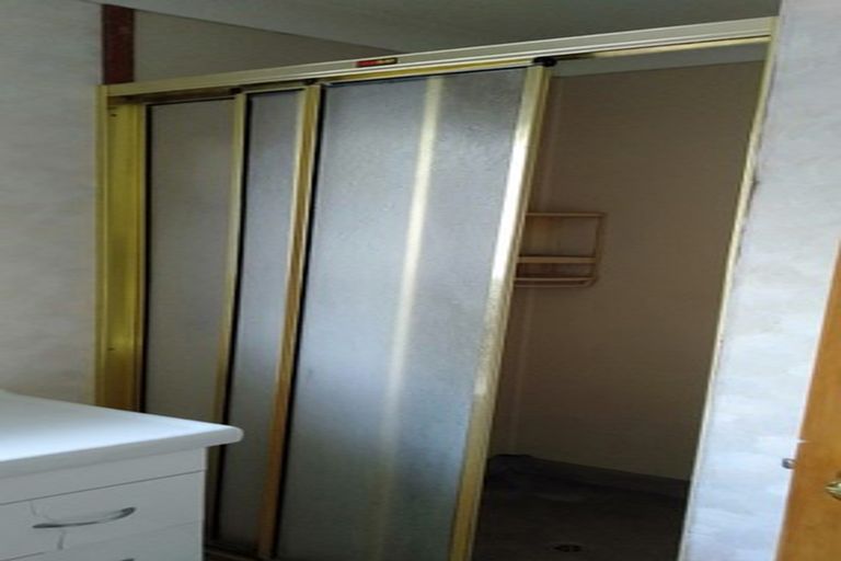 Photo of property in 4 Clendon Court, Roslyn, Palmerston North, 4414