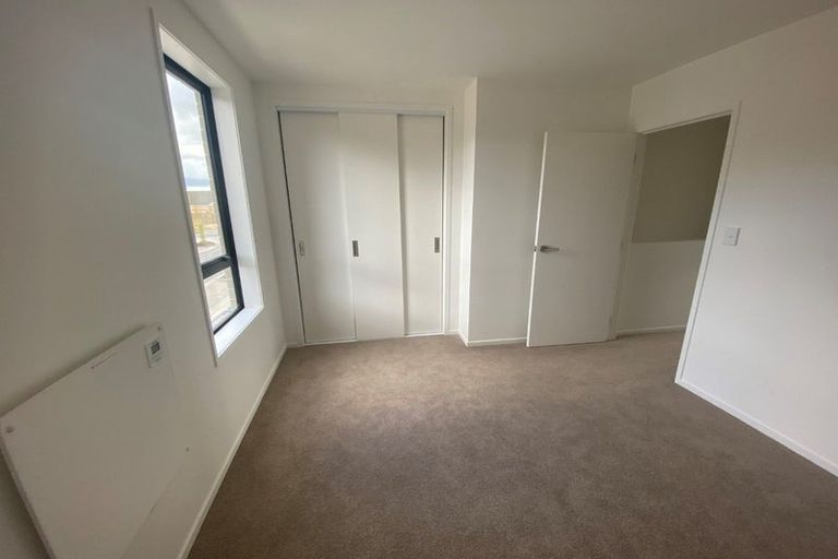 Photo of property in 27 Kotuitui Street, Manukau, Auckland, 2104