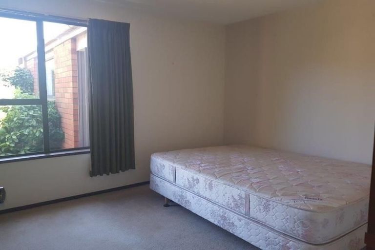 Photo of property in 24 Lodge Place, Ilam, Christchurch, 8041