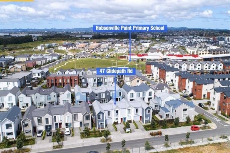 Photo of property in 47 Glidepath Road, Hobsonville, Auckland, 0616