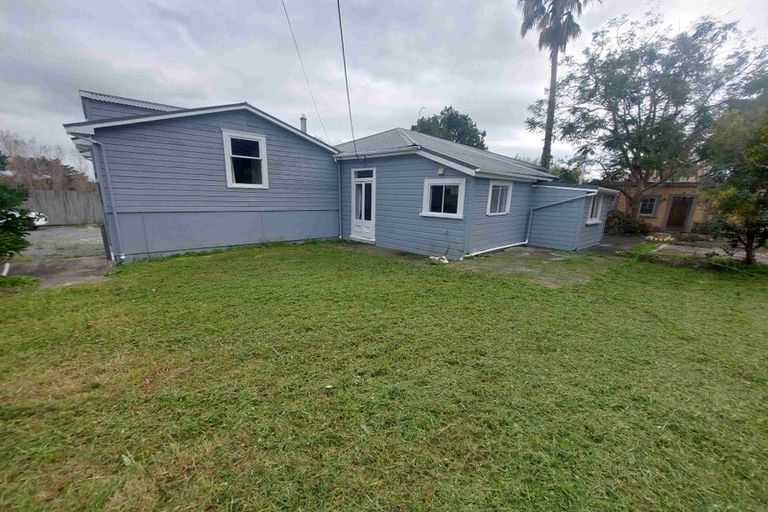 Photo of property in 32 Manaia Road, Portland, Whangarei, 0178