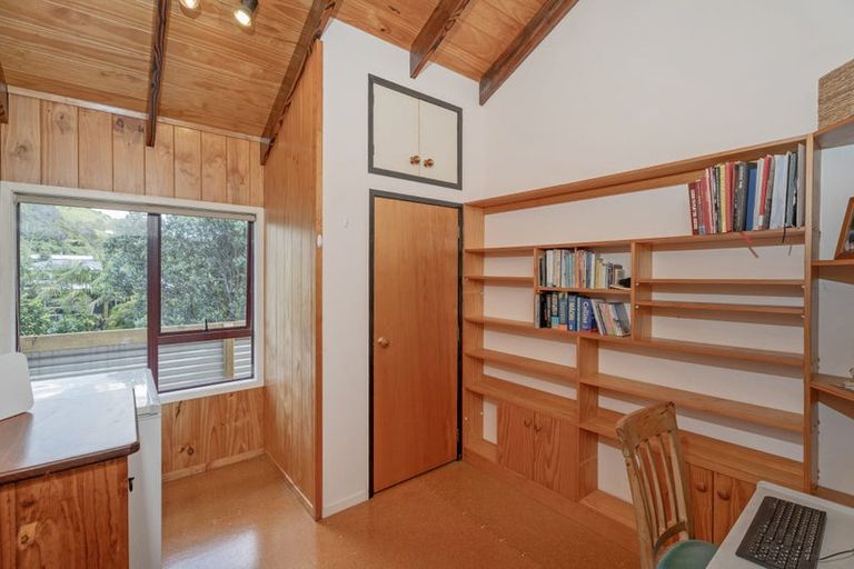 Photo of property in 2 Summer Lane, Tairua, 3508
