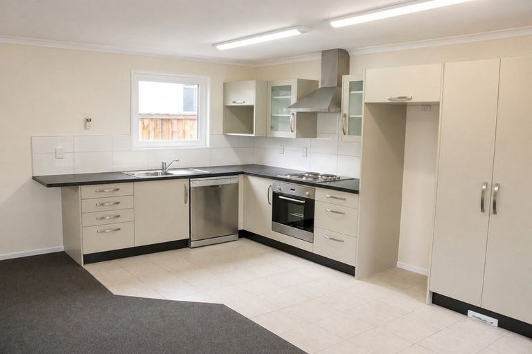 Photo of property in 537 Gloucester Street, Linwood, Christchurch, 8011