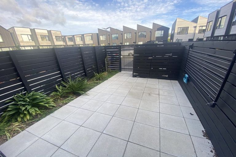 Photo of property in 17c Cuba Street, Petone, Lower Hutt, 5012