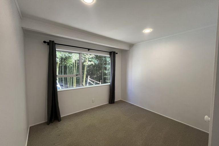 Photo of property in 1/83 Manuka Road, Bayview, Auckland, 0629