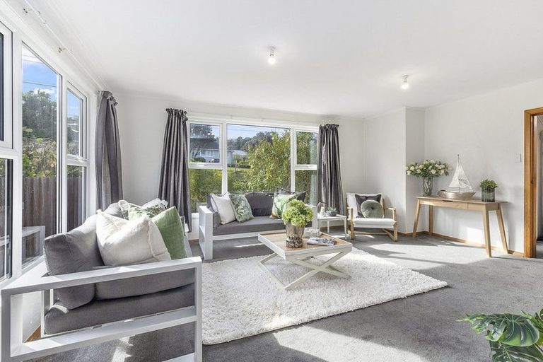 Photo of property in 73 Dimock Street, Titahi Bay, Porirua, 5022