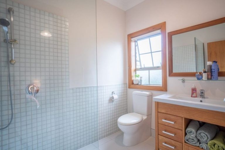 Photo of property in 21 Union Street, Hokowhitu, Palmerston North, 4410