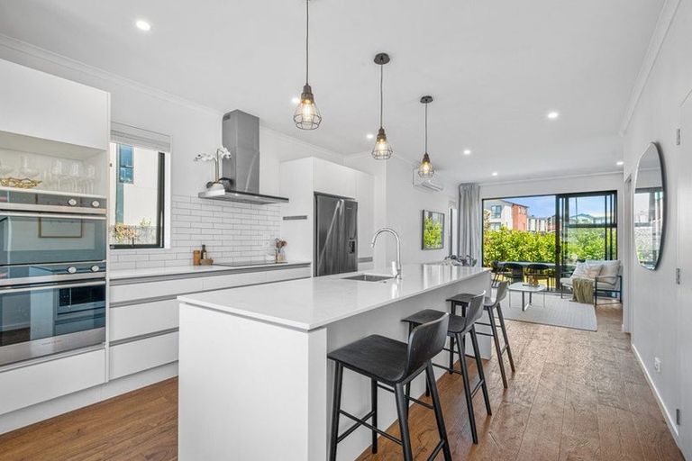 Photo of property in 17 Waenganui Road, Hobsonville, Auckland, 0616