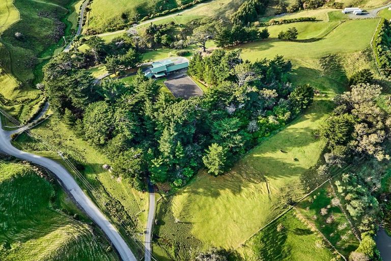 Photo of property in 218 Flightys Road, Judgeford, Porirua, 5381