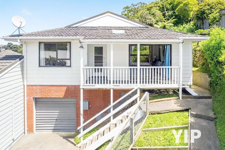 Photo of property in 93a Broderick Road, Johnsonville, Wellington, 6037