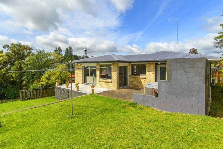 Photo of property in 11 Glenn Terrace, Otumoetai, Tauranga, 3110