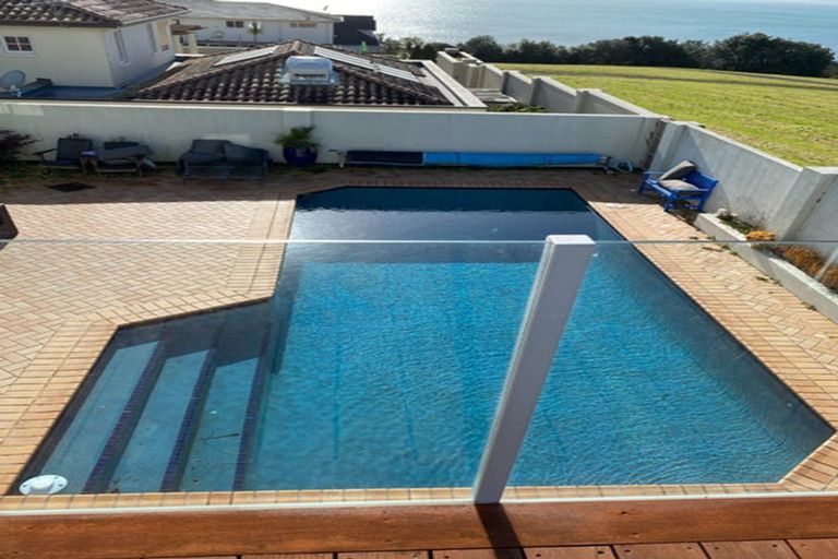 Photo of property in 17 Quedley Court, Eastern Beach, Auckland, 2012