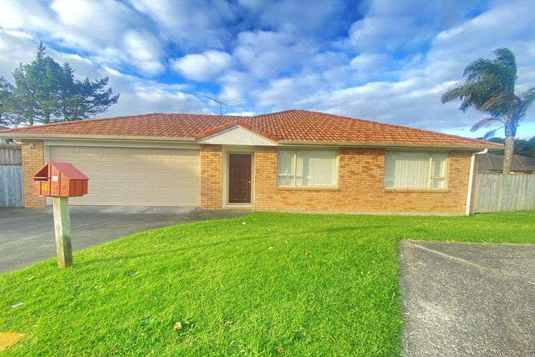 Photo of property in 10 Richard Halse Drive, Manurewa, Auckland, 2105