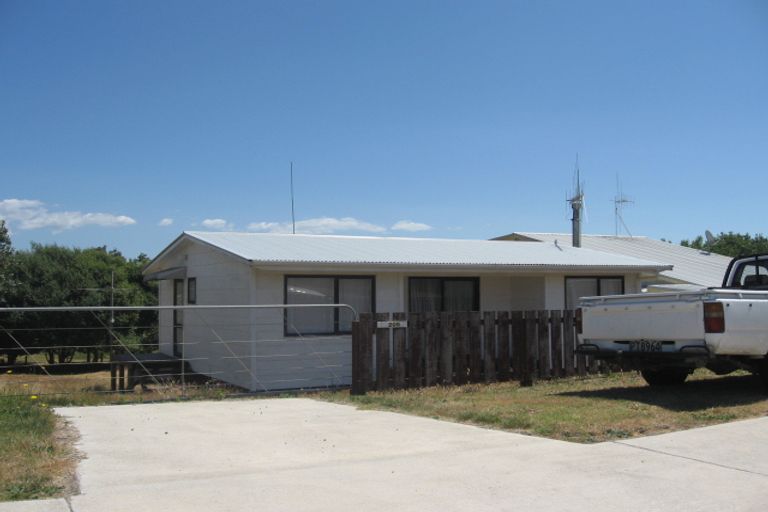 Photo of property in 208 Pukehina Parade, Pukehina, Te Puke, 3189