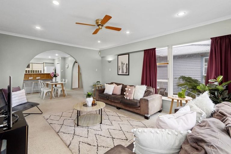 Photo of property in 39 Dominion Park Street, Johnsonville, Wellington, 6037