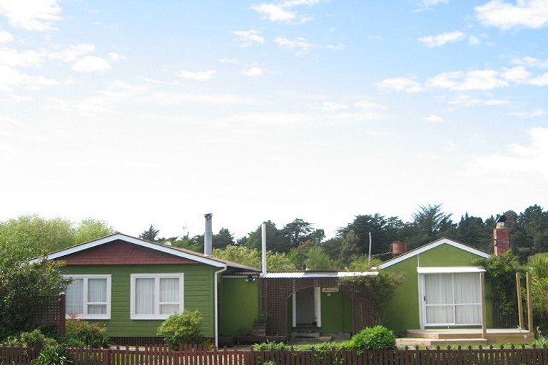 Photo of property in 80 Park Terrace, Waikuku Beach, 7473