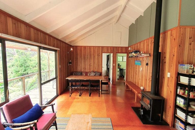 Photo of property in 46 Schoolhouse Bay Road, Kawau Island, 0920