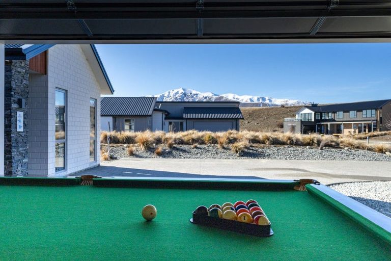 Photo of property in 25 Mistake Drive, Lake Tekapo, 7999