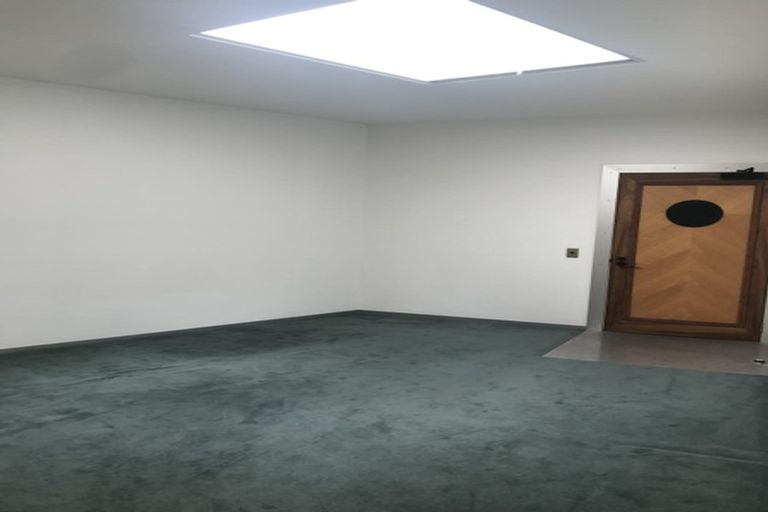 Photo of property in Dominion Apartments, 25/80 Victoria Street, Wellington Central, Wellington, 6011