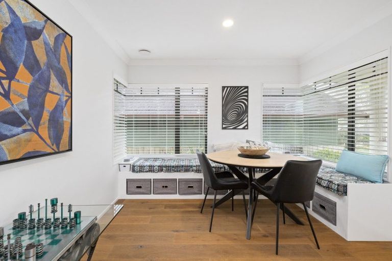 Photo of property in 9 Mark Williams Place, Clevedon, Papakura, 2582