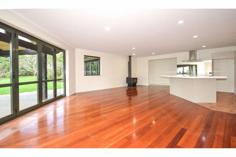 Photo of property in 5 Kotare Heights, Kerikeri, 0230