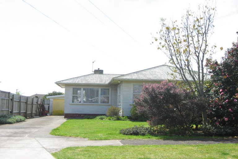 Photo of property in 5 Barry Street, Ferndale, New Plymouth, 4310