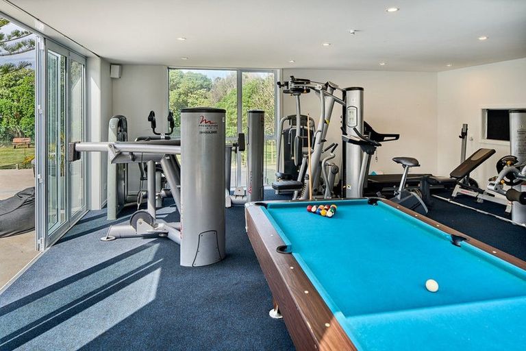 Photo of property in 5b Whitehouse Road, Titahi Bay, Porirua, 5022