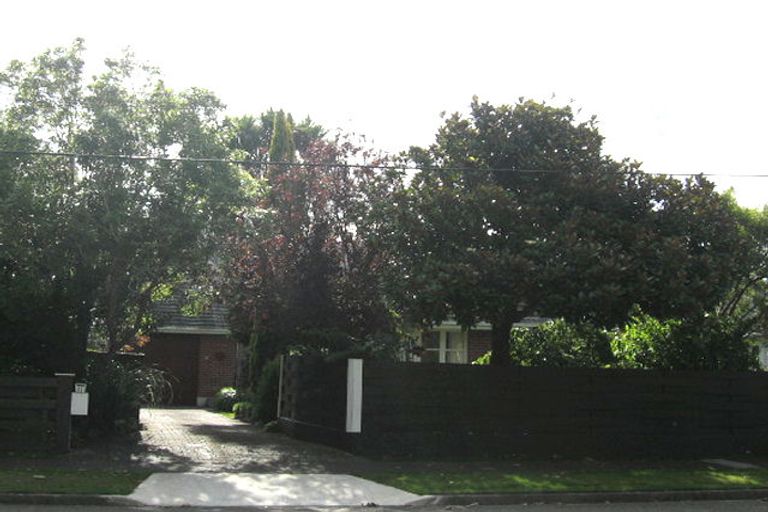 Photo of property in 11 York Avenue, Heretaunga, Upper Hutt, 5018