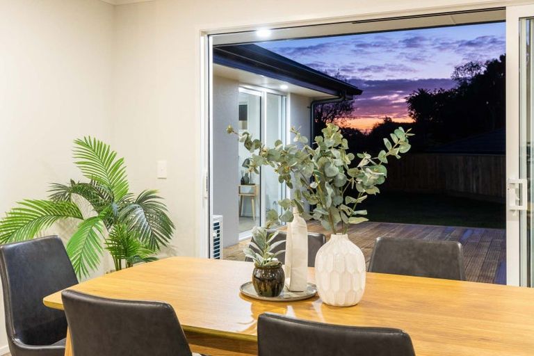 Photo of property in 31 Aratapu Street, Waitara, 4320