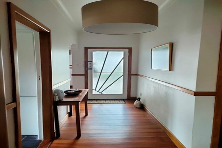 Photo of property in 187b Waiwhetu Road, Waterloo, Lower Hutt, 5011