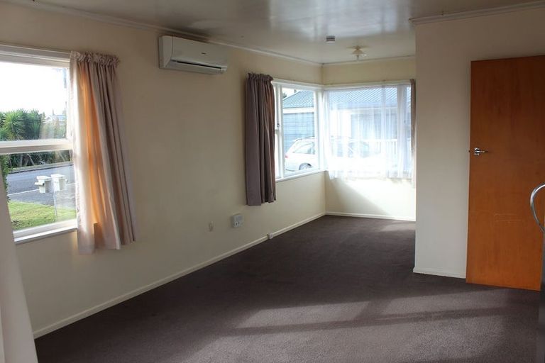 Photo of property in 19 Steele Road, Forest Lake, Hamilton, 3200