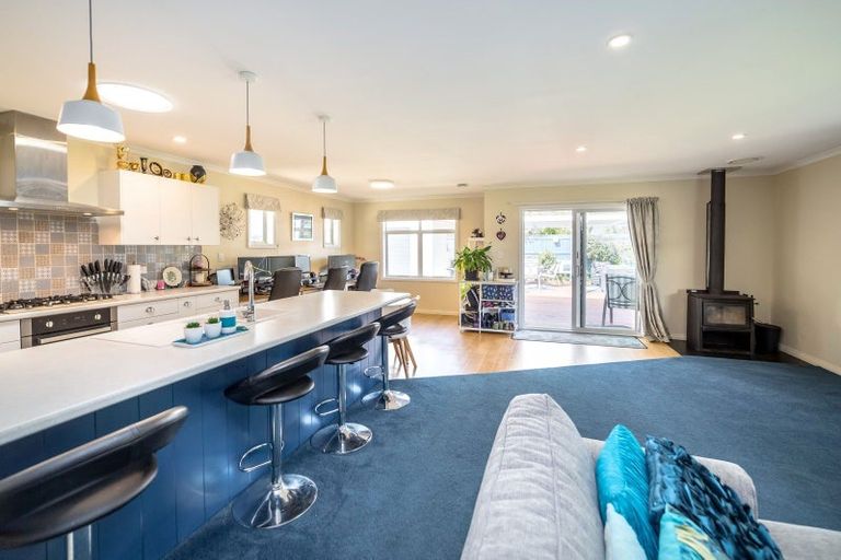 Photo of property in 14a Cotter Street, Greytown, 5712