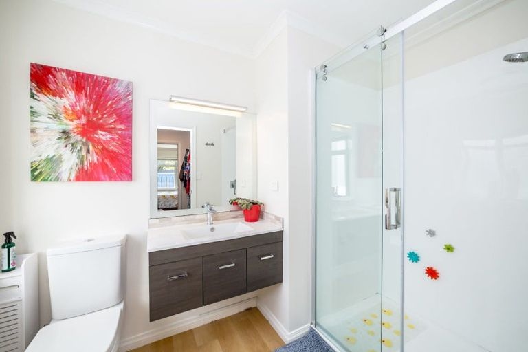 Photo of property in 14a Cotter Street, Greytown, 5712