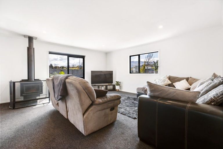 Photo of property in 6 Little Maude Drive, Lake Hawea, Wanaka, 9382
