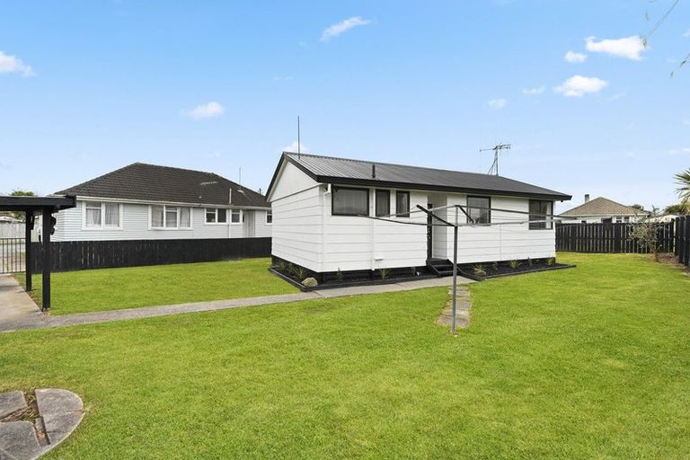 Photo of property in 13b Hockin Place, Fairfield, Hamilton, 3214