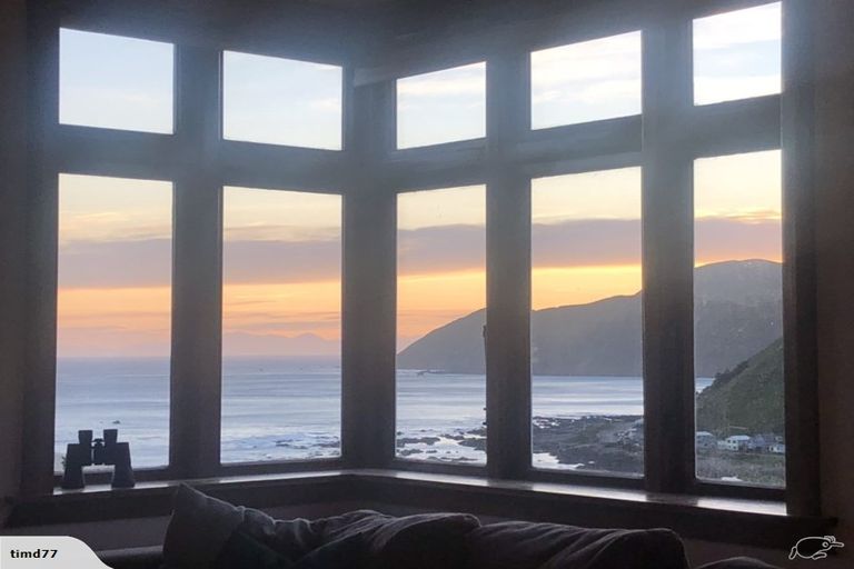 Photo of property in 155 Severn Street, Island Bay, Wellington, 6023