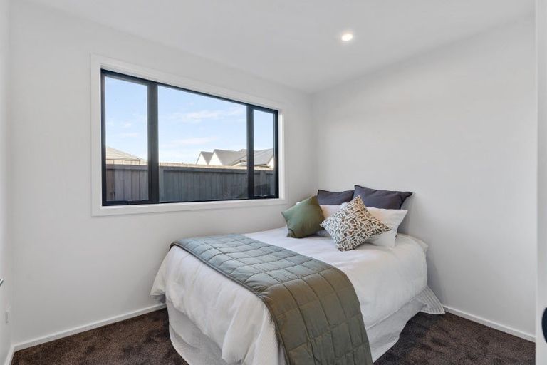 Photo of property in 21 Brooklands Street, Burwood, Christchurch, 8083