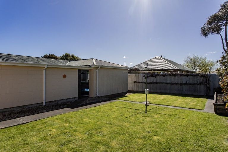 Photo of property in 10 Stephens Street, Rangiora, 7400