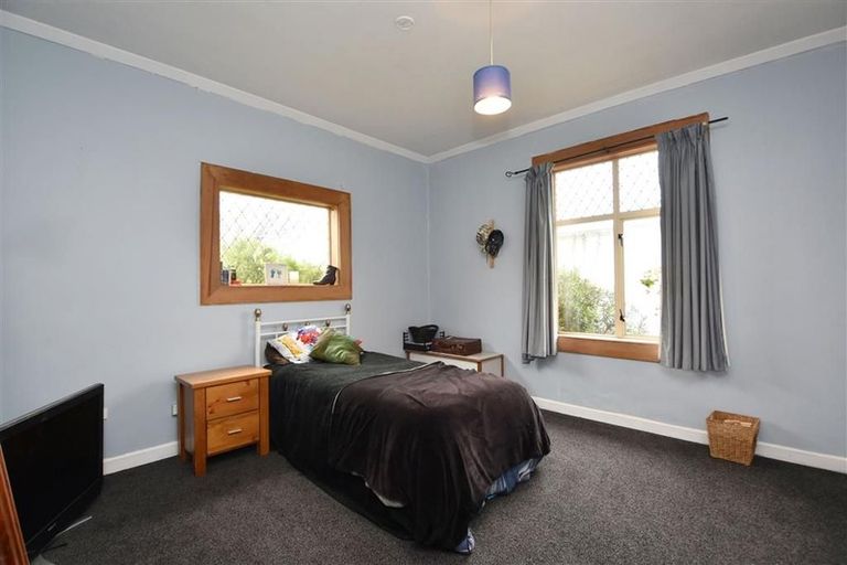 Photo of property in 73 Jenkin Street, Strathern, Invercargill, 9812