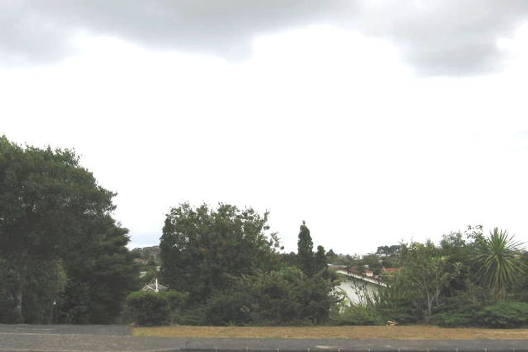 Photo of property in 41 Juniper Road, Sunnynook, Auckland, 0620