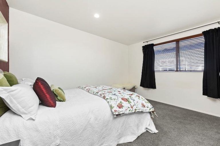 Photo of property in 40f Miro Street, Mount Maunganui, 3116