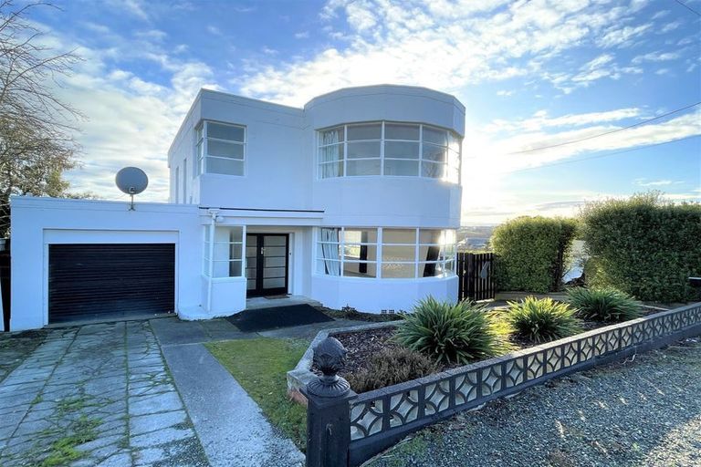 Photo of property in 6 Cossens Street, Balclutha, 9230