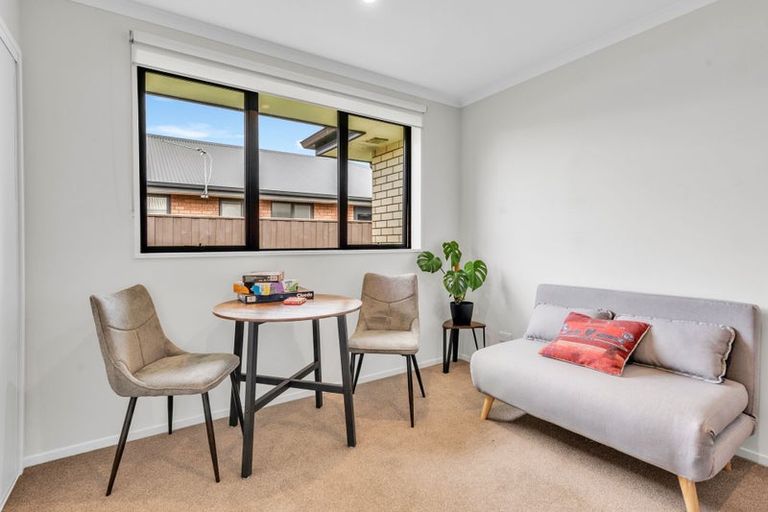 Photo of property in 10 Clanfield Way, Rolleston, 7615